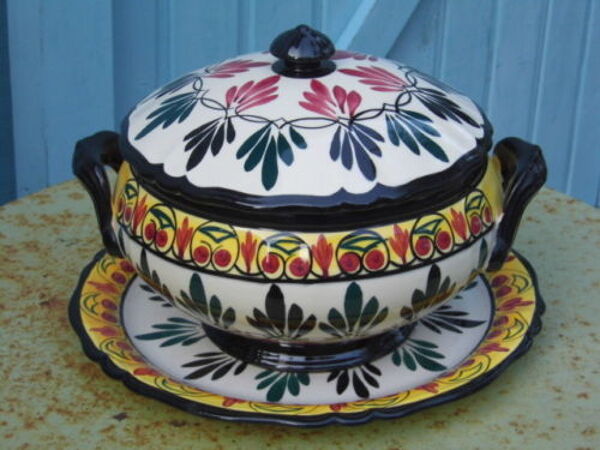 Soupière et plat Saint Jean de Bretagne faience céramique Bretagne France