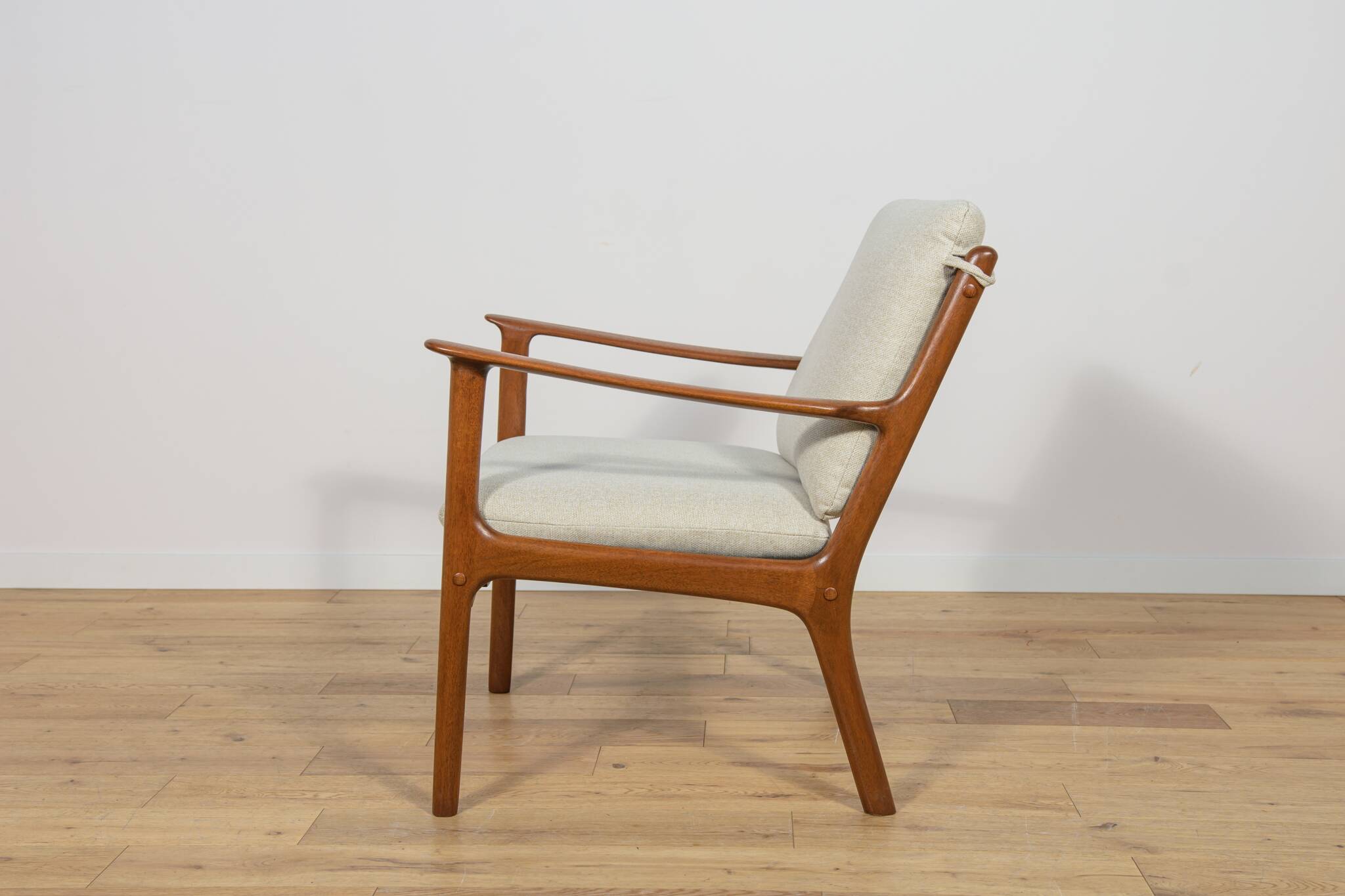 Pj112 armchairs by ole wanscher for poul jeppesens, denmark, 1960s, set of 2