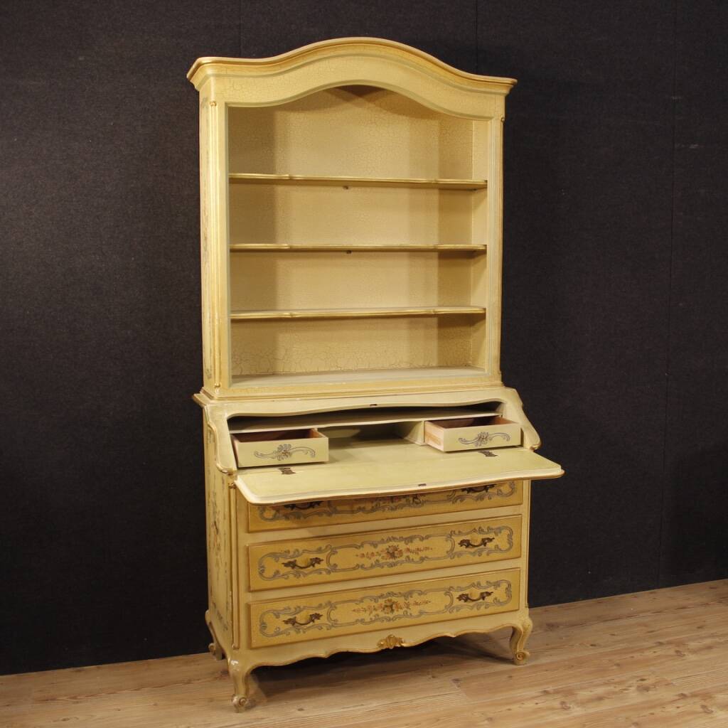 Trumeau vénitien en bois laqué et doré du XXe siècle