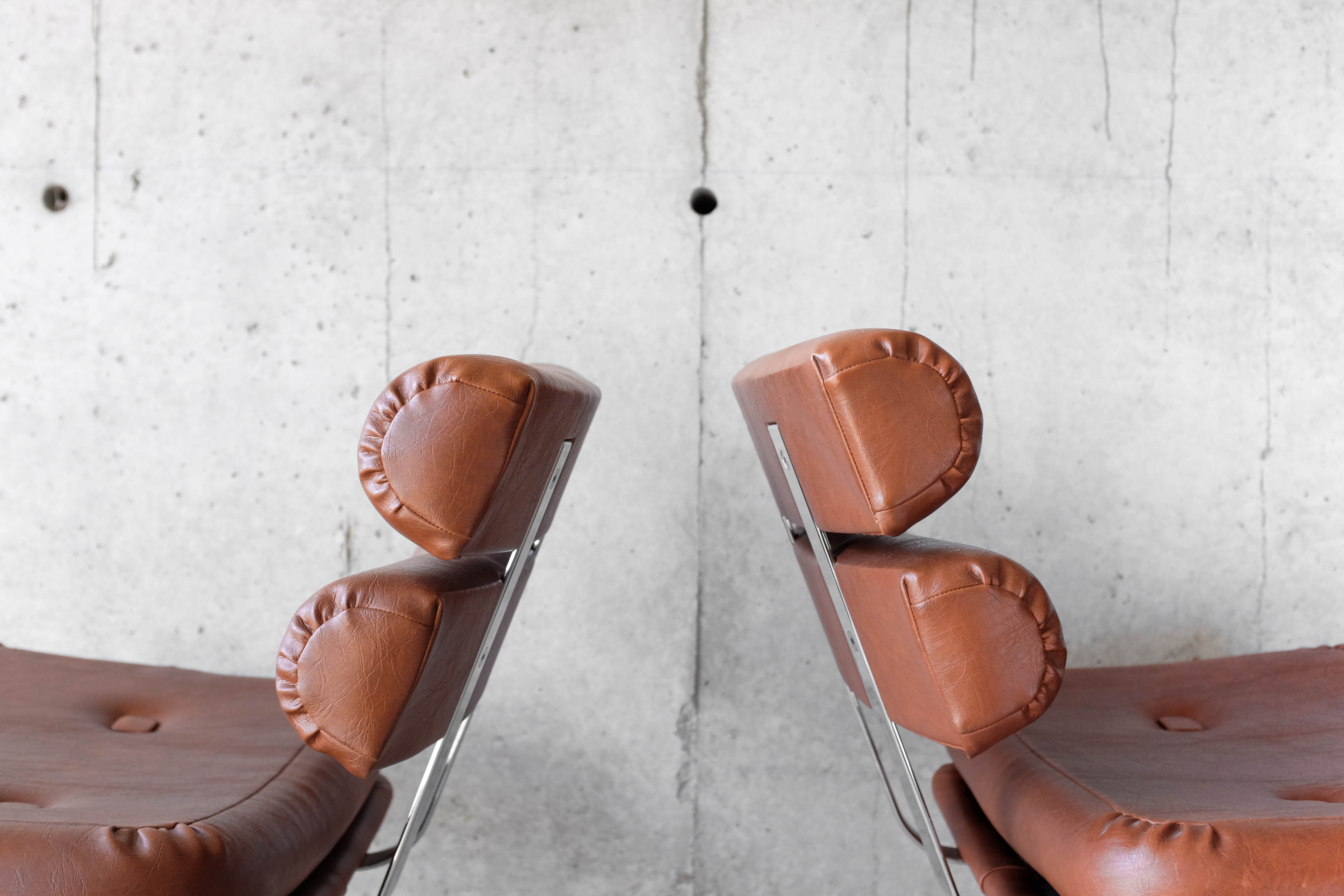 Pair of chairs - 1970 - Cognac