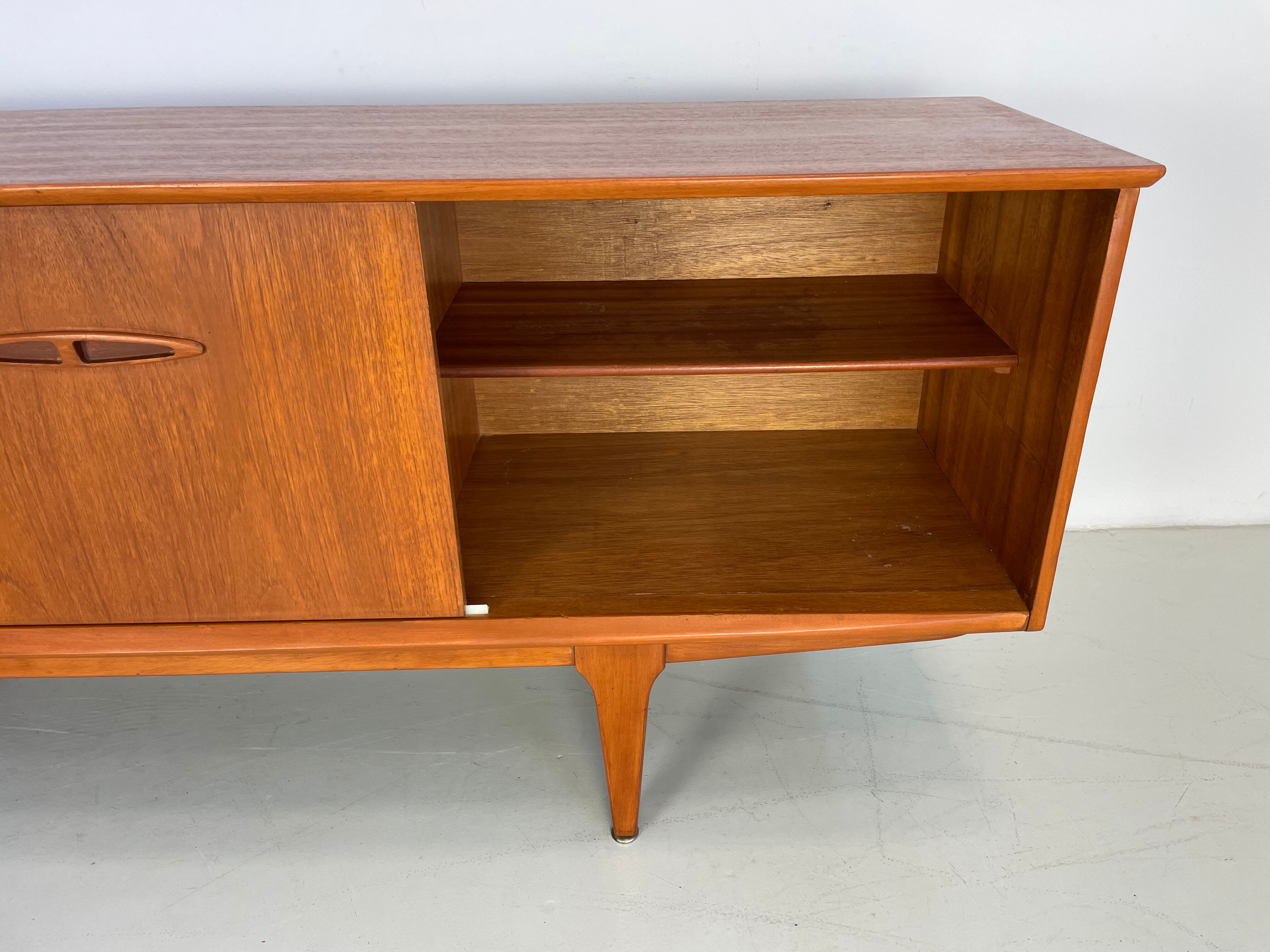 Enfilade Jentique années 1960