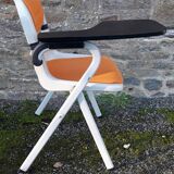 Dorsal tablet chair by E Ambasz and G Piretti 1990