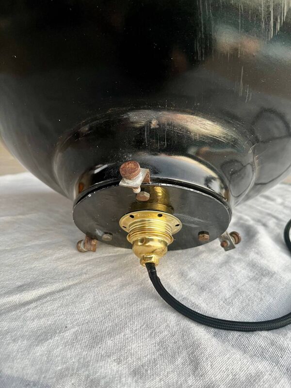 Suspension industrielle XXL en tôle émaillée noire
