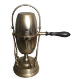 Chocolate maker