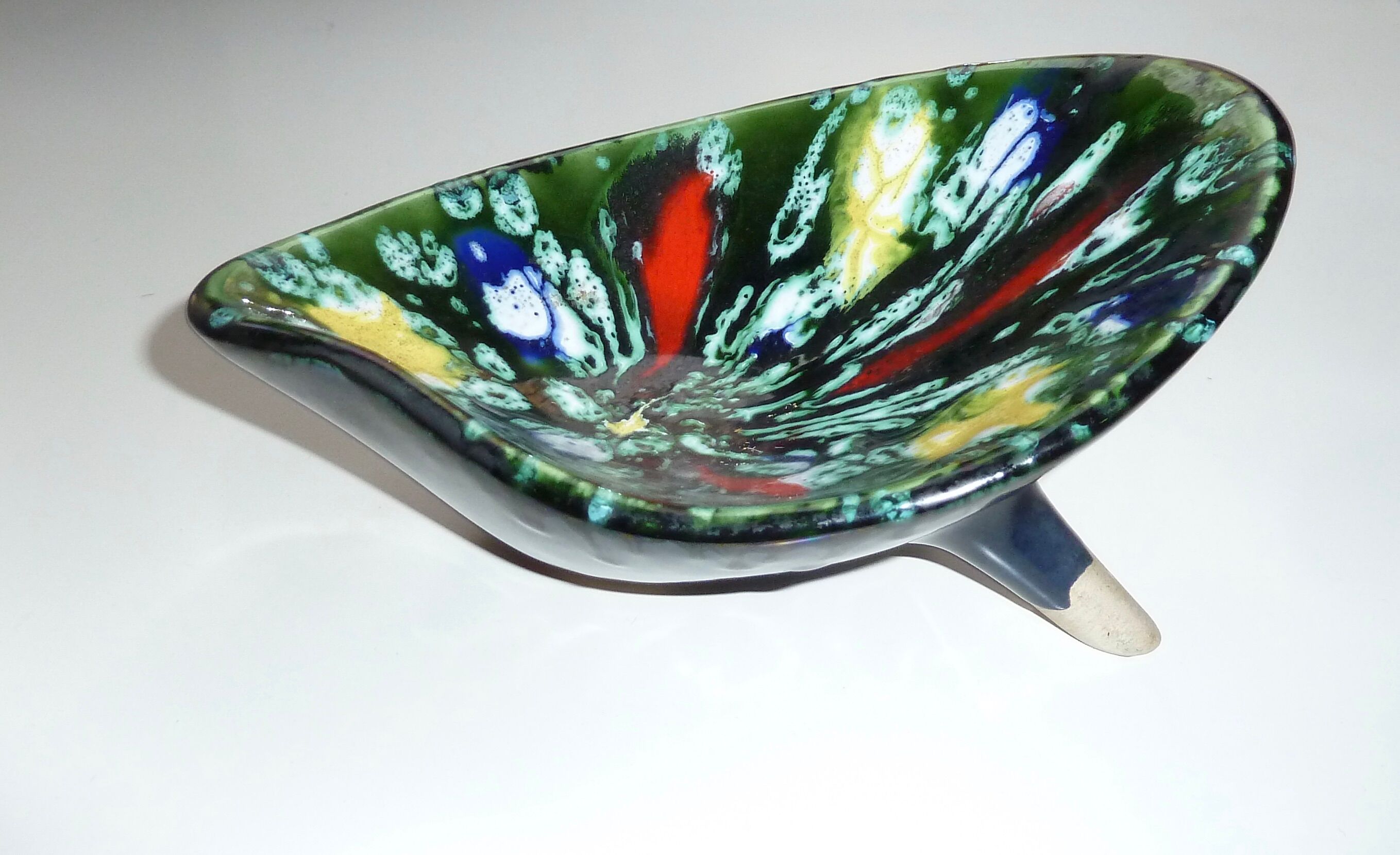 Former cup tripod signed A.Dressinval bright colors France