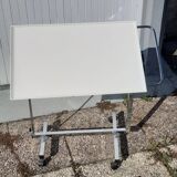 Folding side table