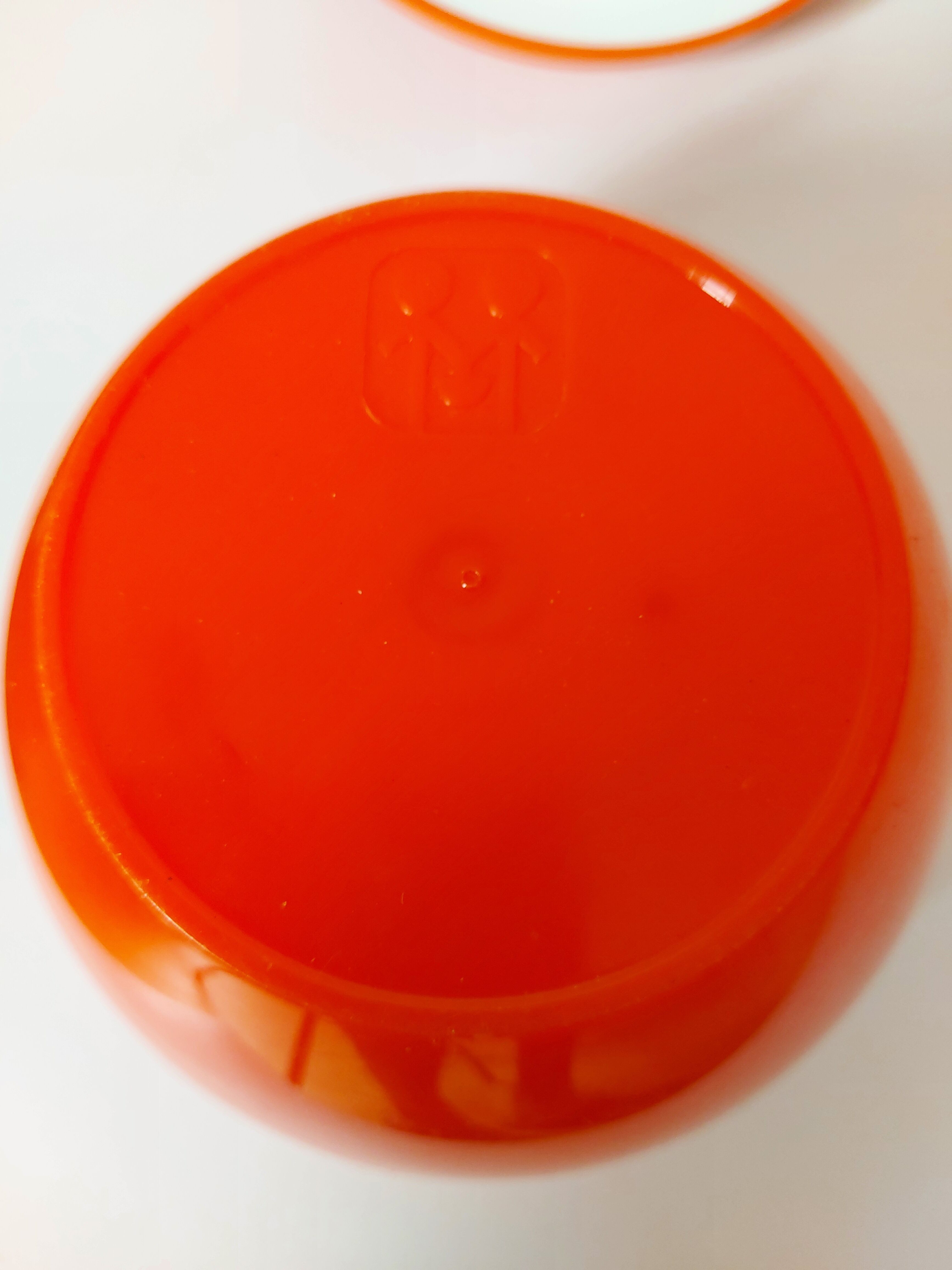 Apple ice bucket orange codec