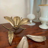 Cendrier fleur en laiton vintage