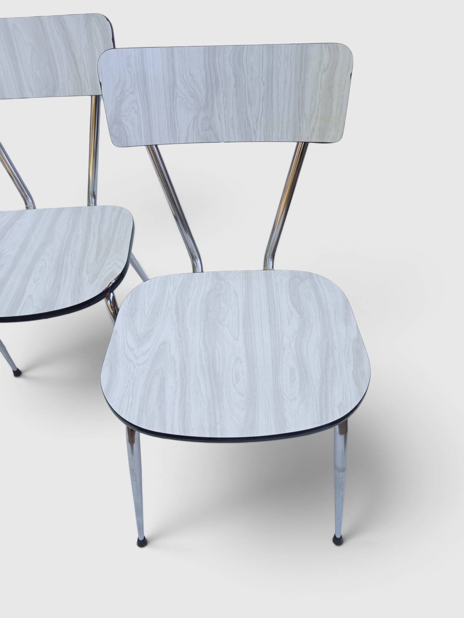 Set of 4 vintage Formica chairs – 1960s