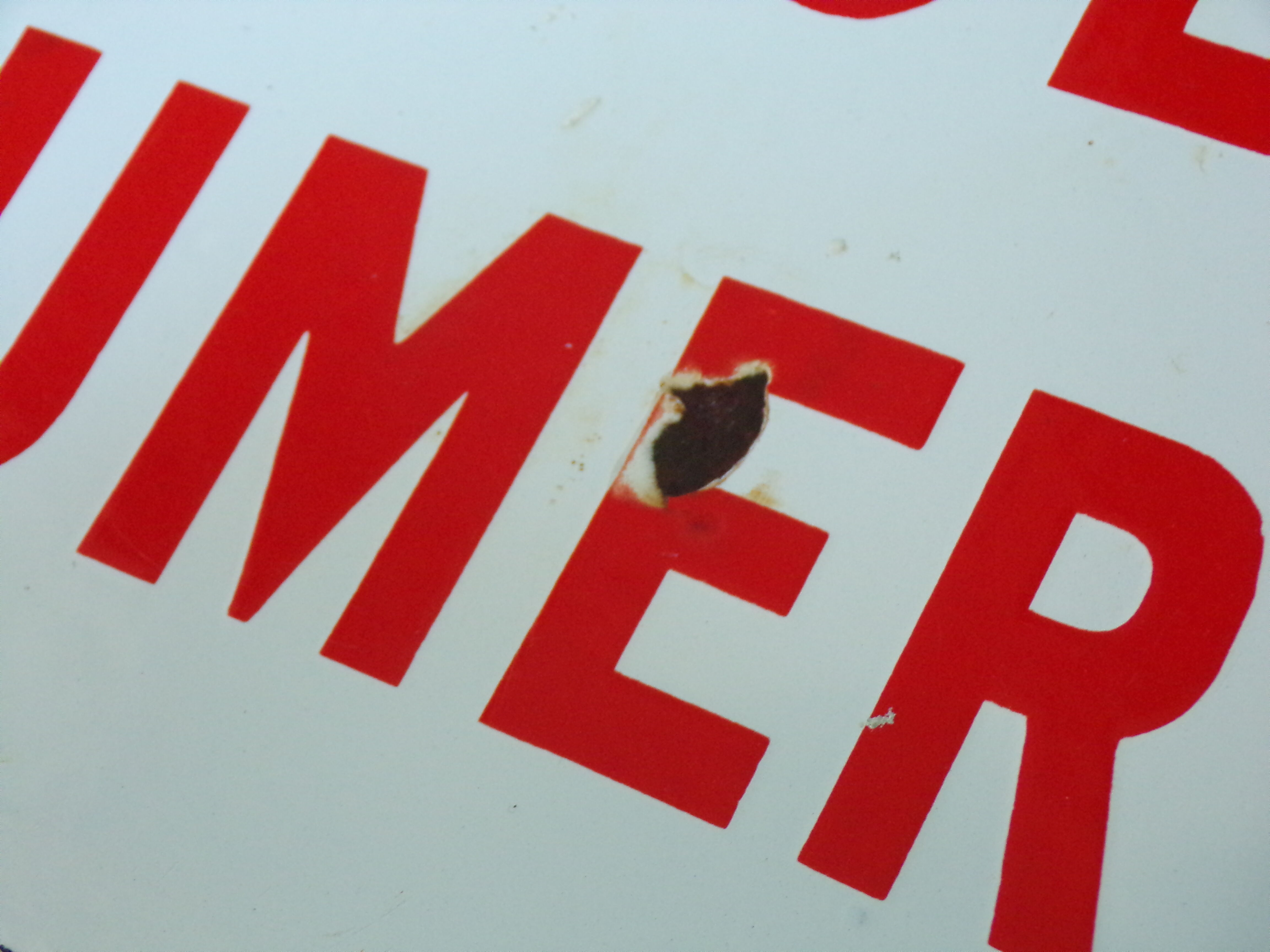 Enamelled sheet metal sheet smoking defense