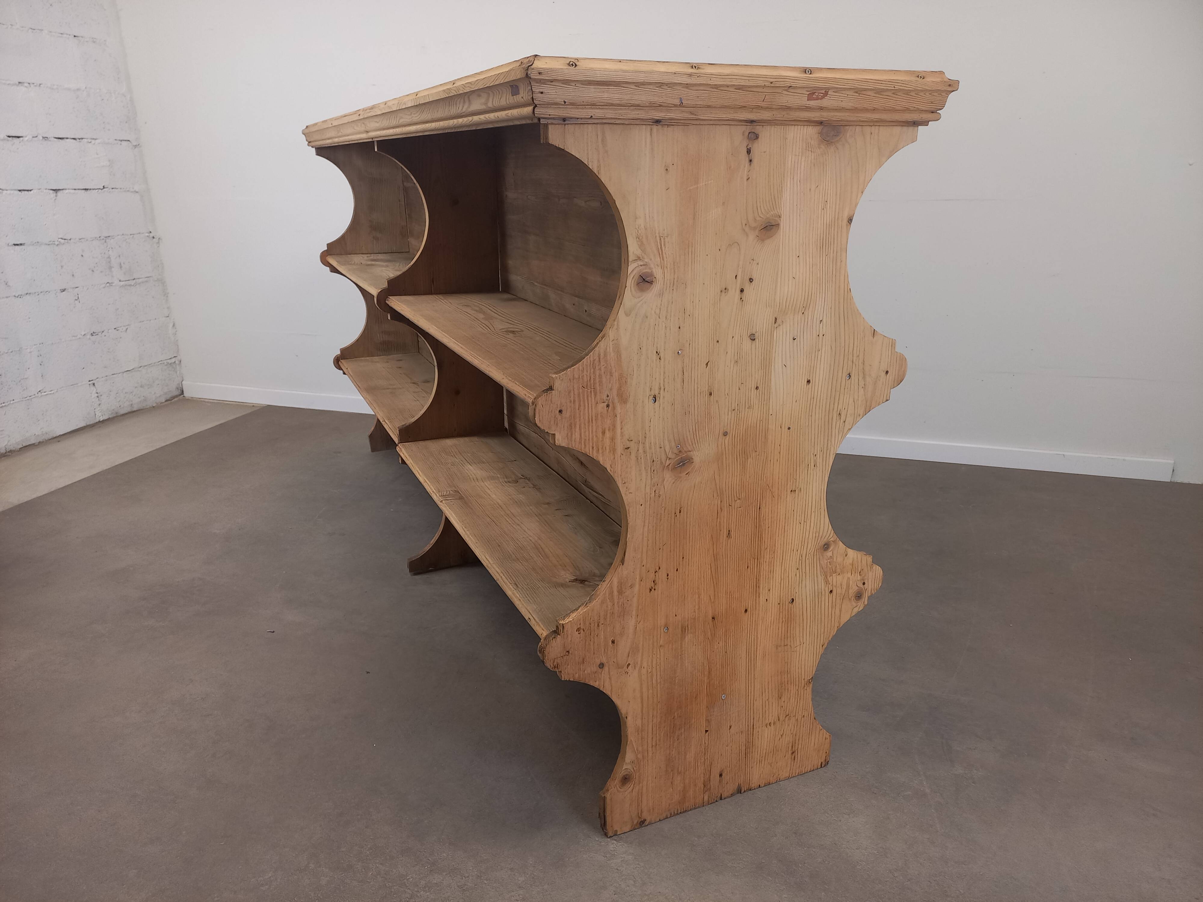 Large commercial shelf