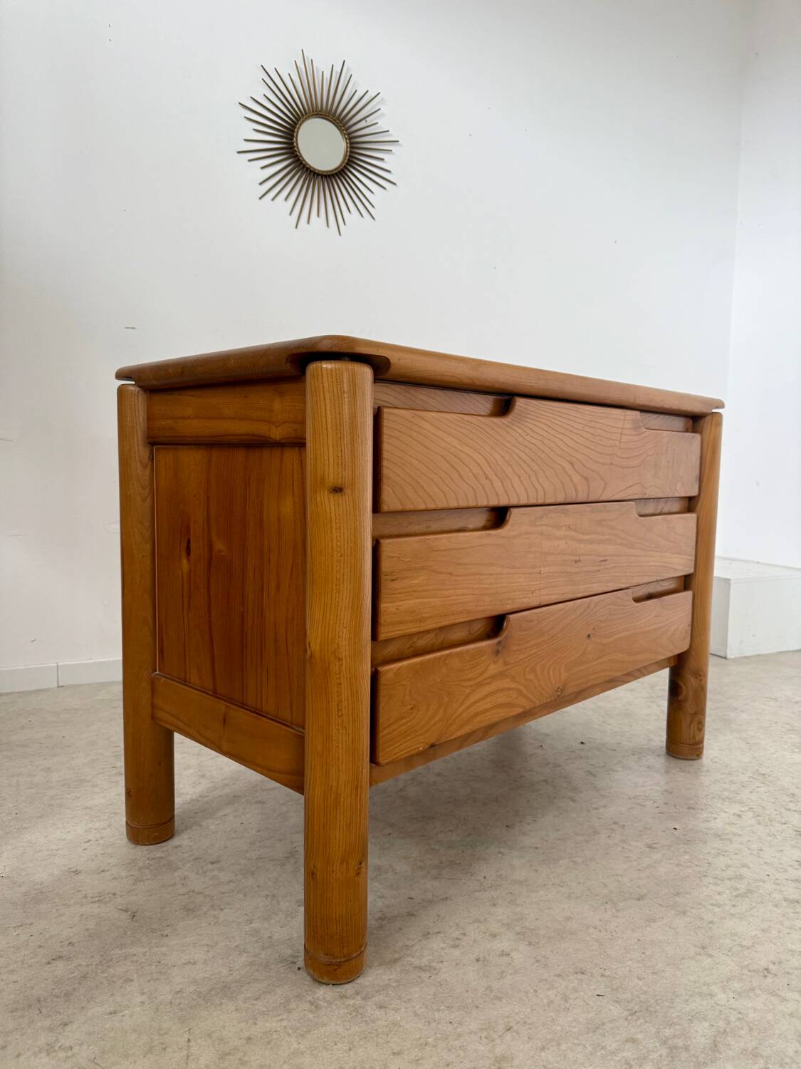 Antique solid elm chest of drawers, French design from the 60s, Maison Regain vintage