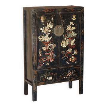Antique Chinese wedding buffet hand-painted circa 1800