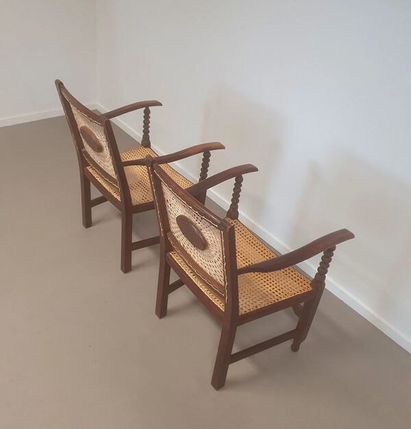 Fauteuils de monastère / médaillon / sangles / années 1930