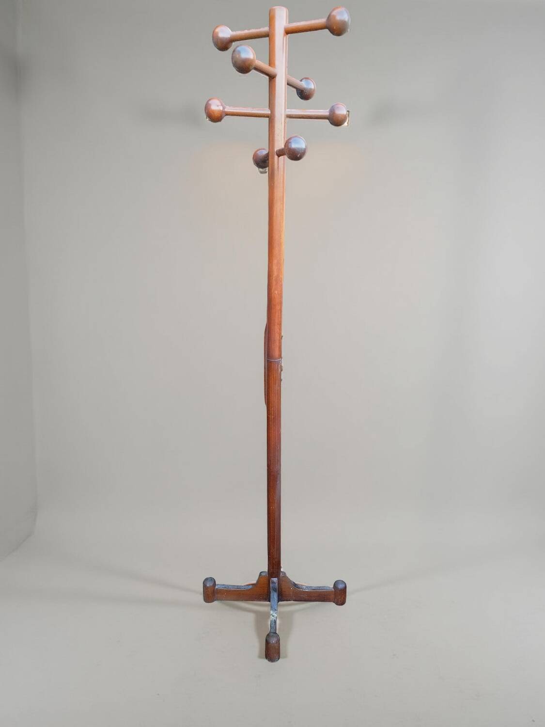 Scandinavian teak parrot coat rack – 1960