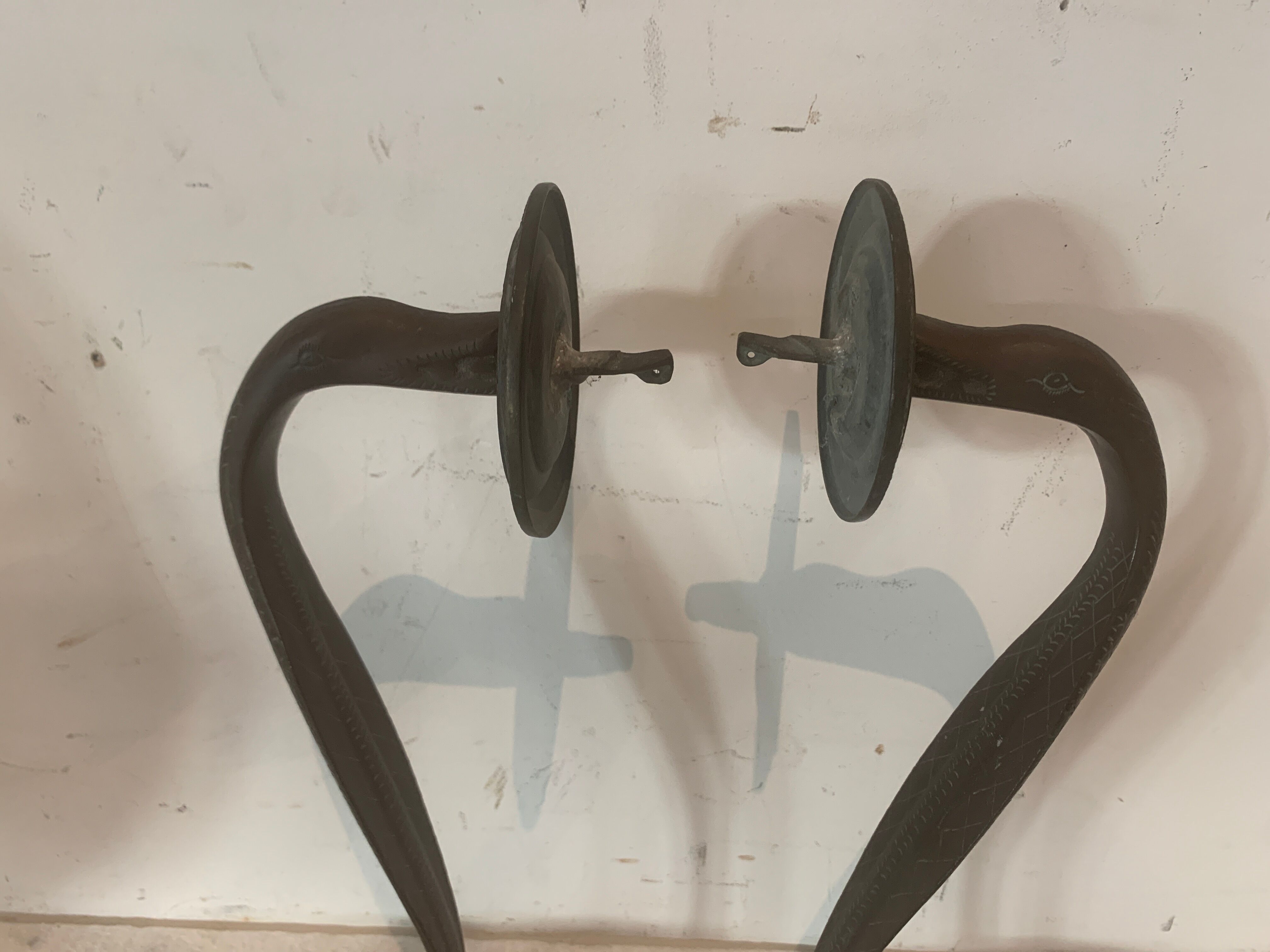 Pair of bronze sconces decorated with a snake XX century