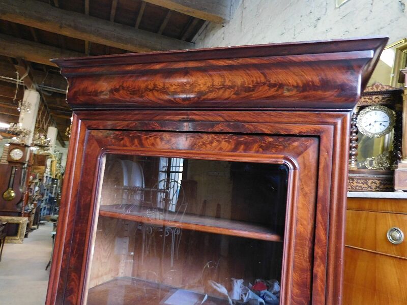 Vitrine Louis Philippe en acajou du XlXème siecle