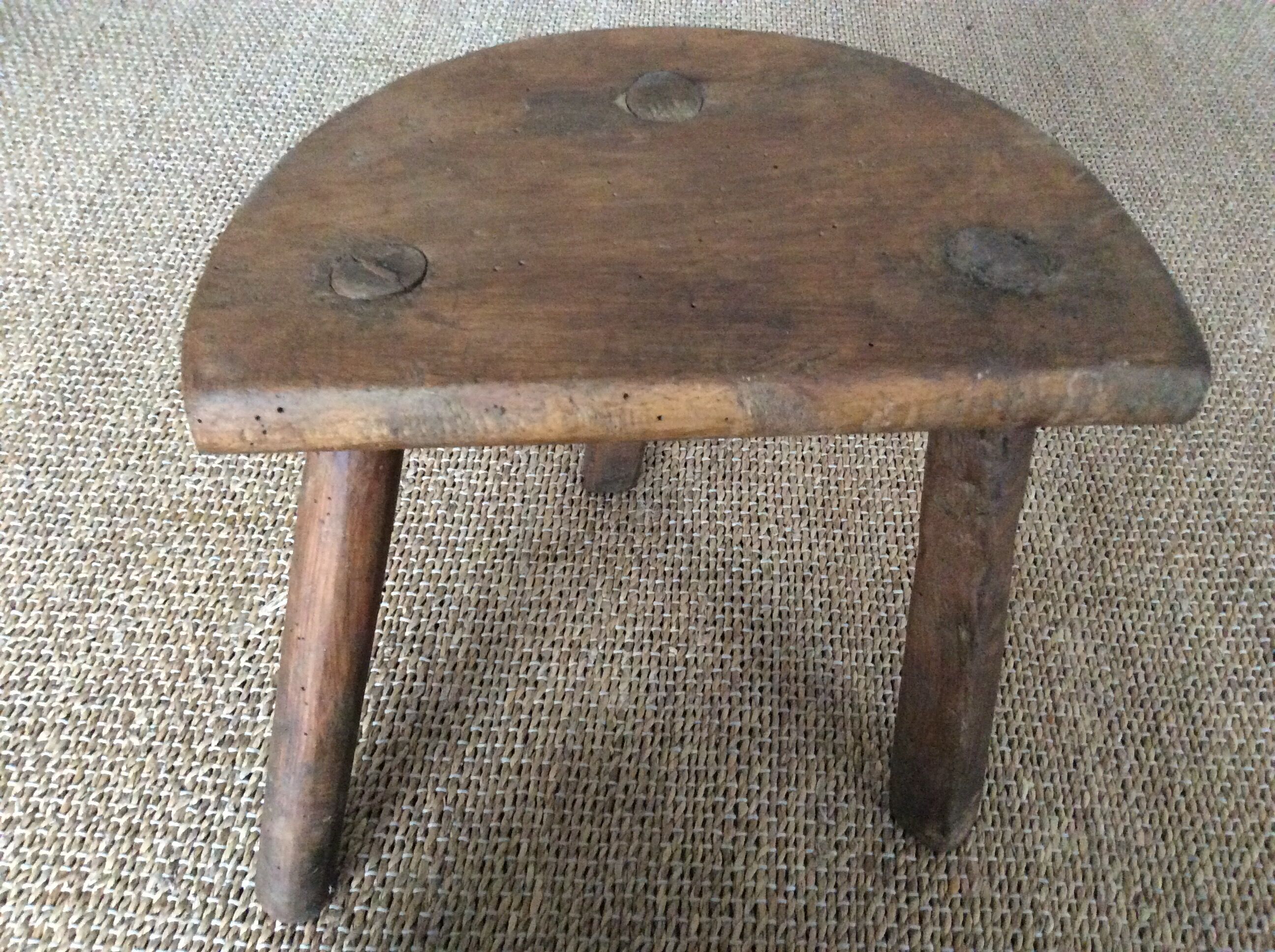 Tripod stool