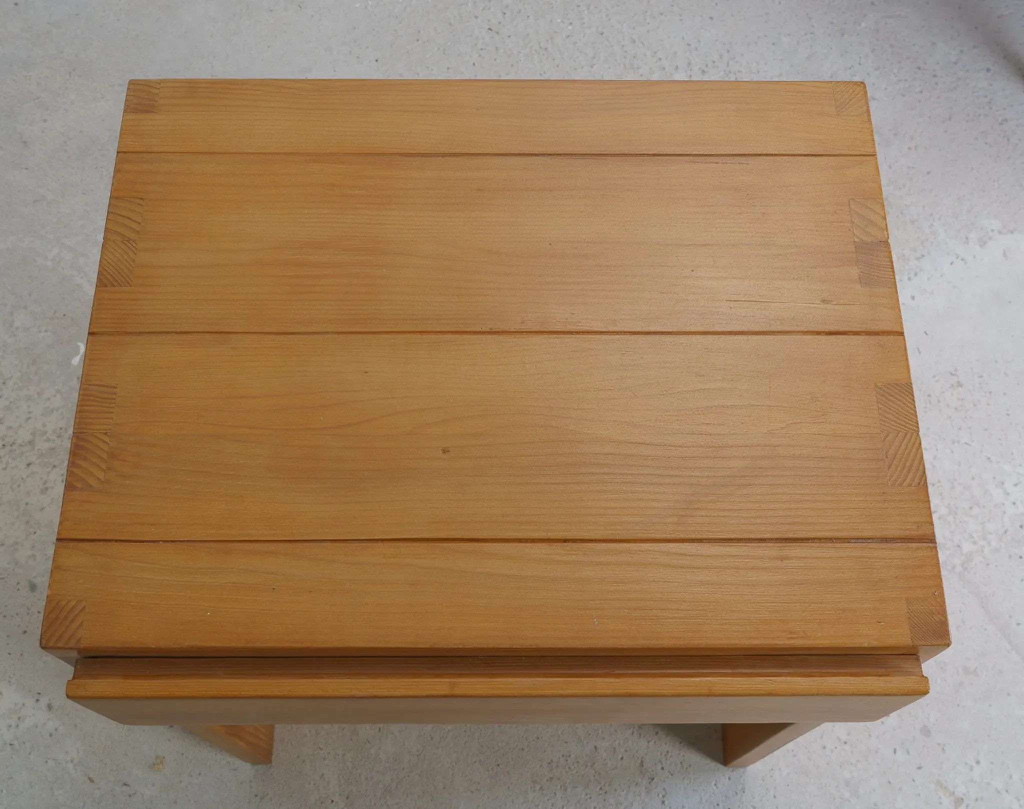 Petit bureau "Regain" en pin massif