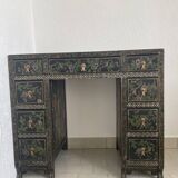 Asian style console desktop