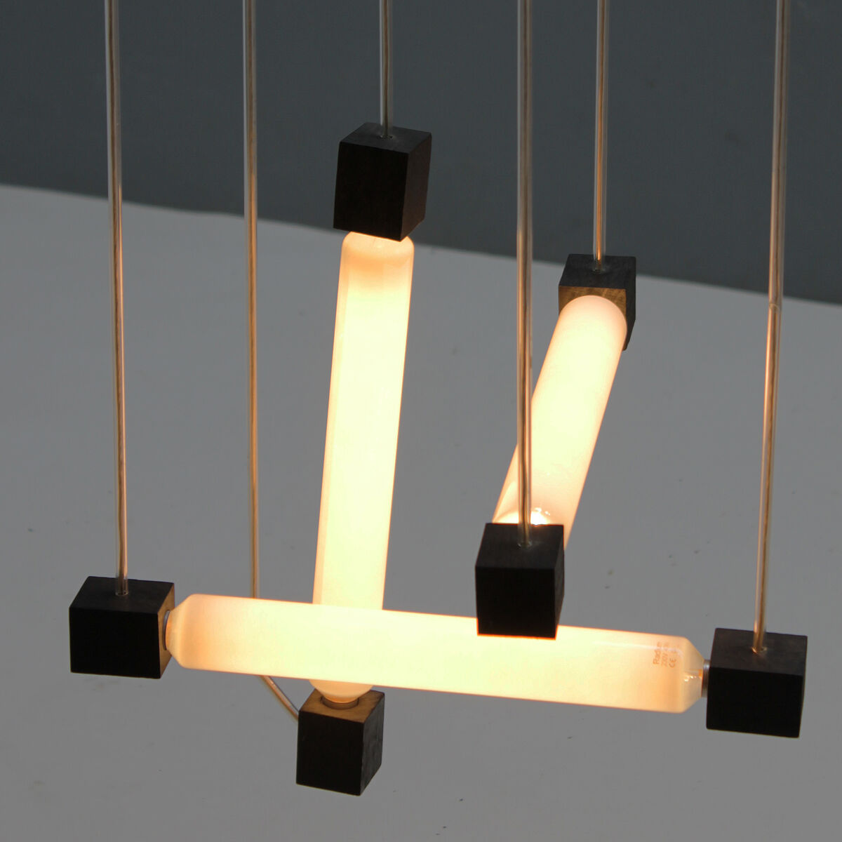 Suspension tube