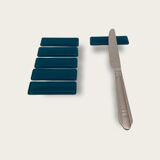 Knife holder, tableware, covered rest