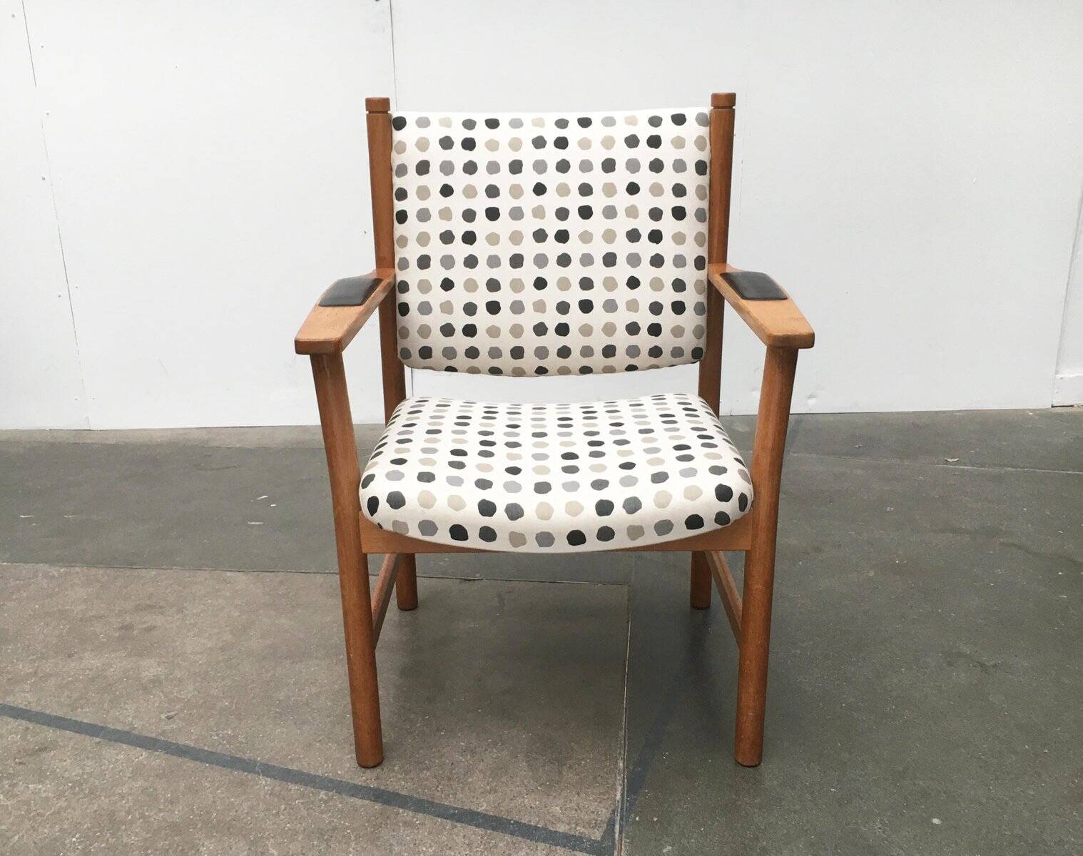 Set of mid-century Danish oak armchairs by Kurt Østervig.