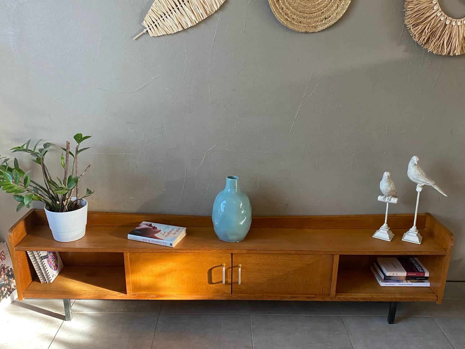 Vintage oak sideboard (shallow)