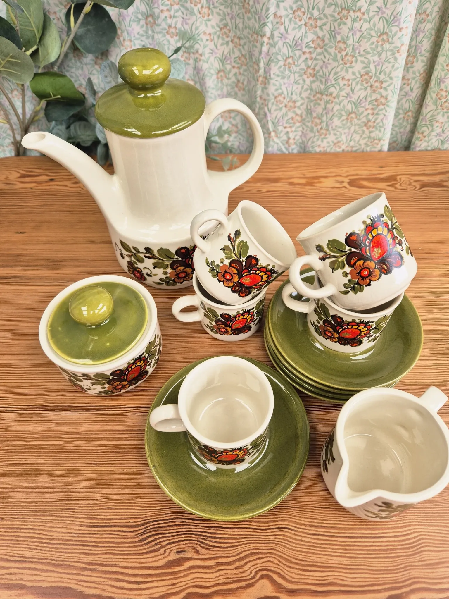 Service complet café vintage