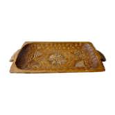Bread basket, wood carved with gouge, Mountain