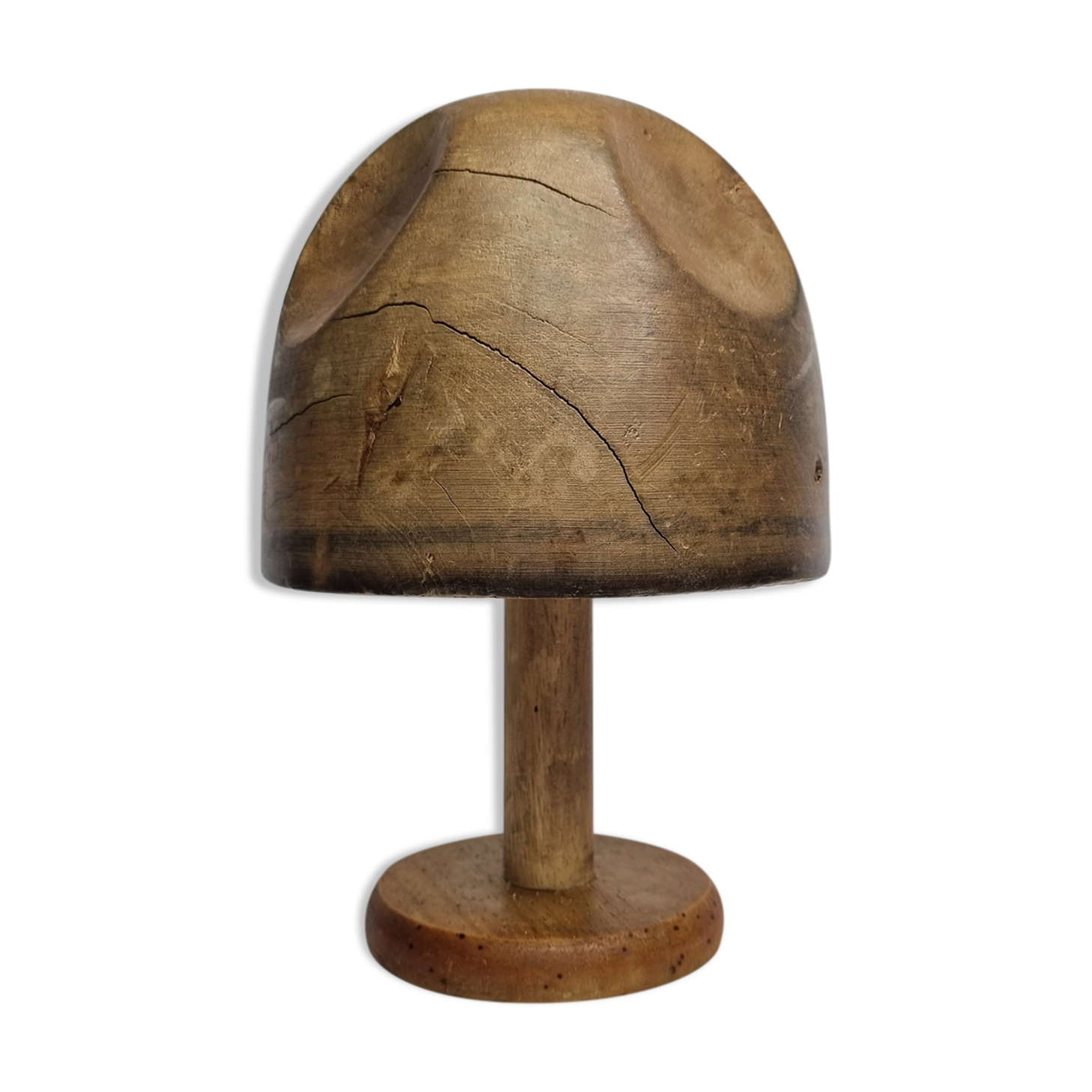 Old standing hat shape, 1900