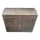 Ancien coffre en bois et cuir