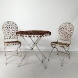 Set table and 2 garden chairs