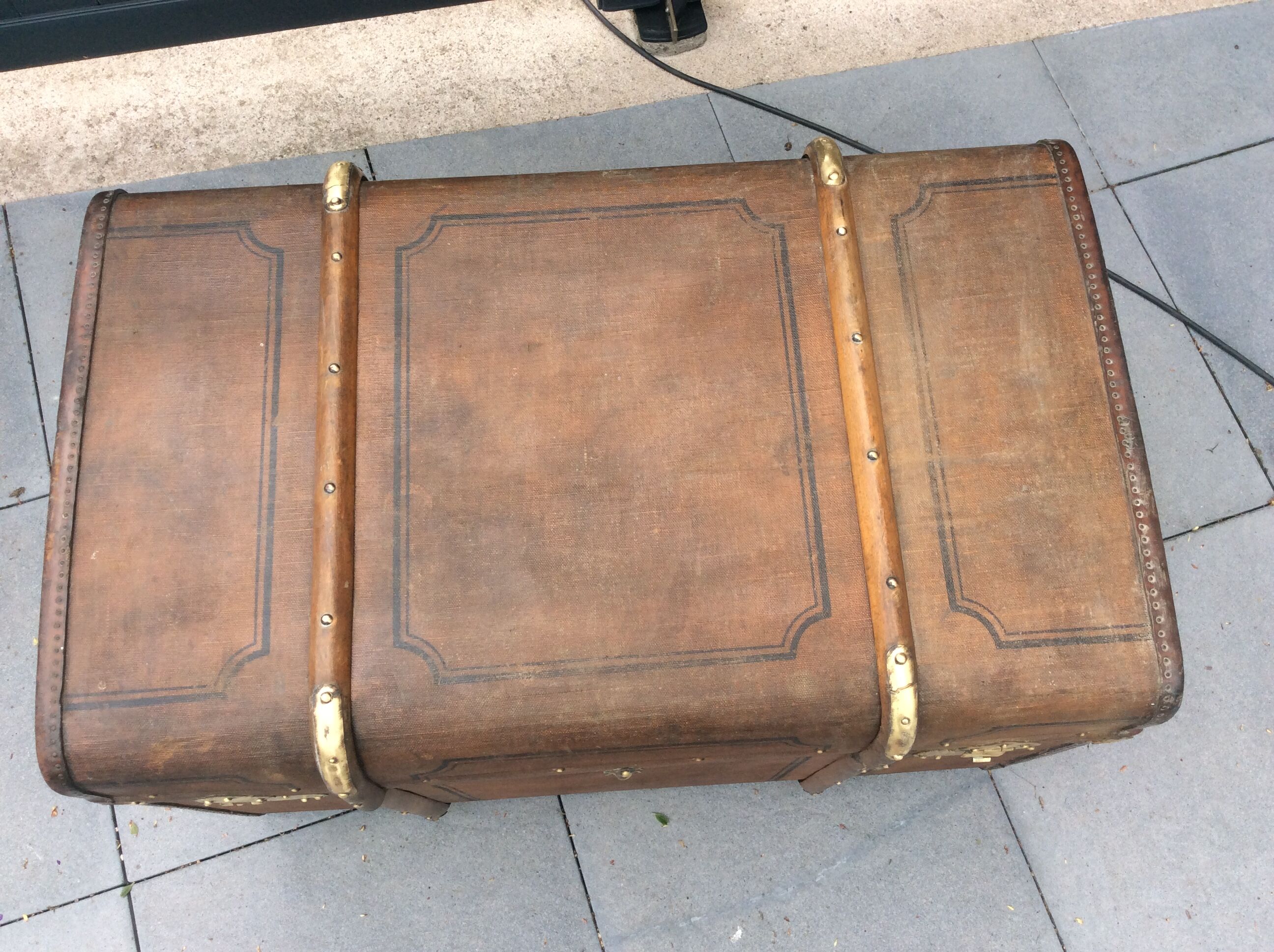 Luxury travel trunk 19 eme