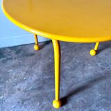 Table basse, desserte tripode en métal jaune par Tord Bjorklund pour Ikea, vers 1980