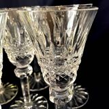 Suite de 6 verres a liqueur en verre taille art de la table