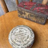 Vintage metal box "thermal soap"