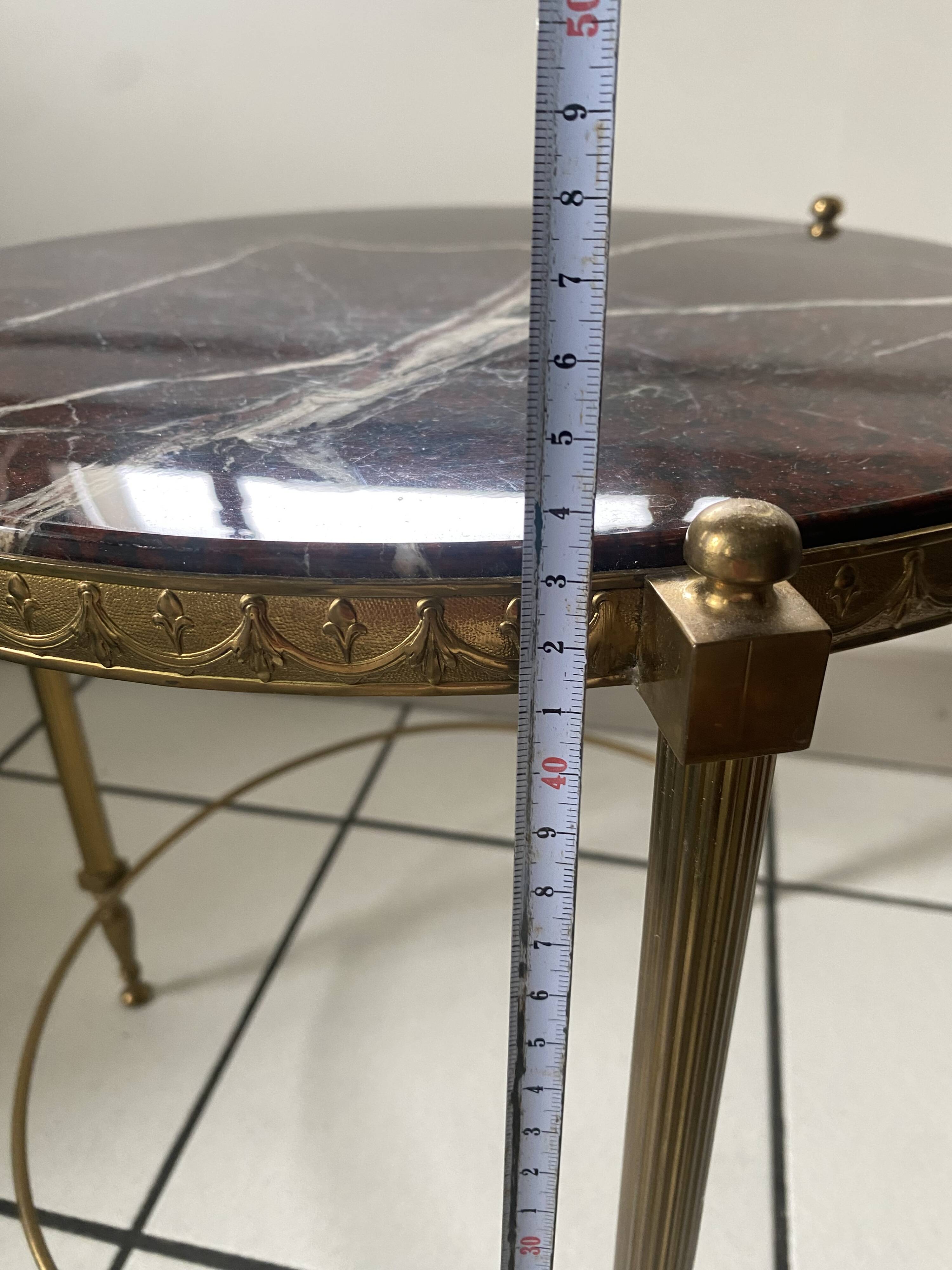 Pedestal table/Side table