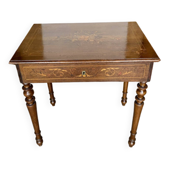 Table d’appoint marquetée XX siècle