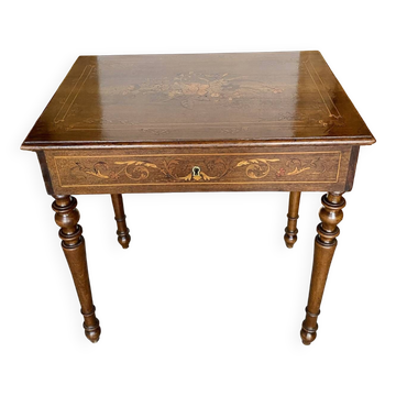 Table d’appoint marquetée XX siècle