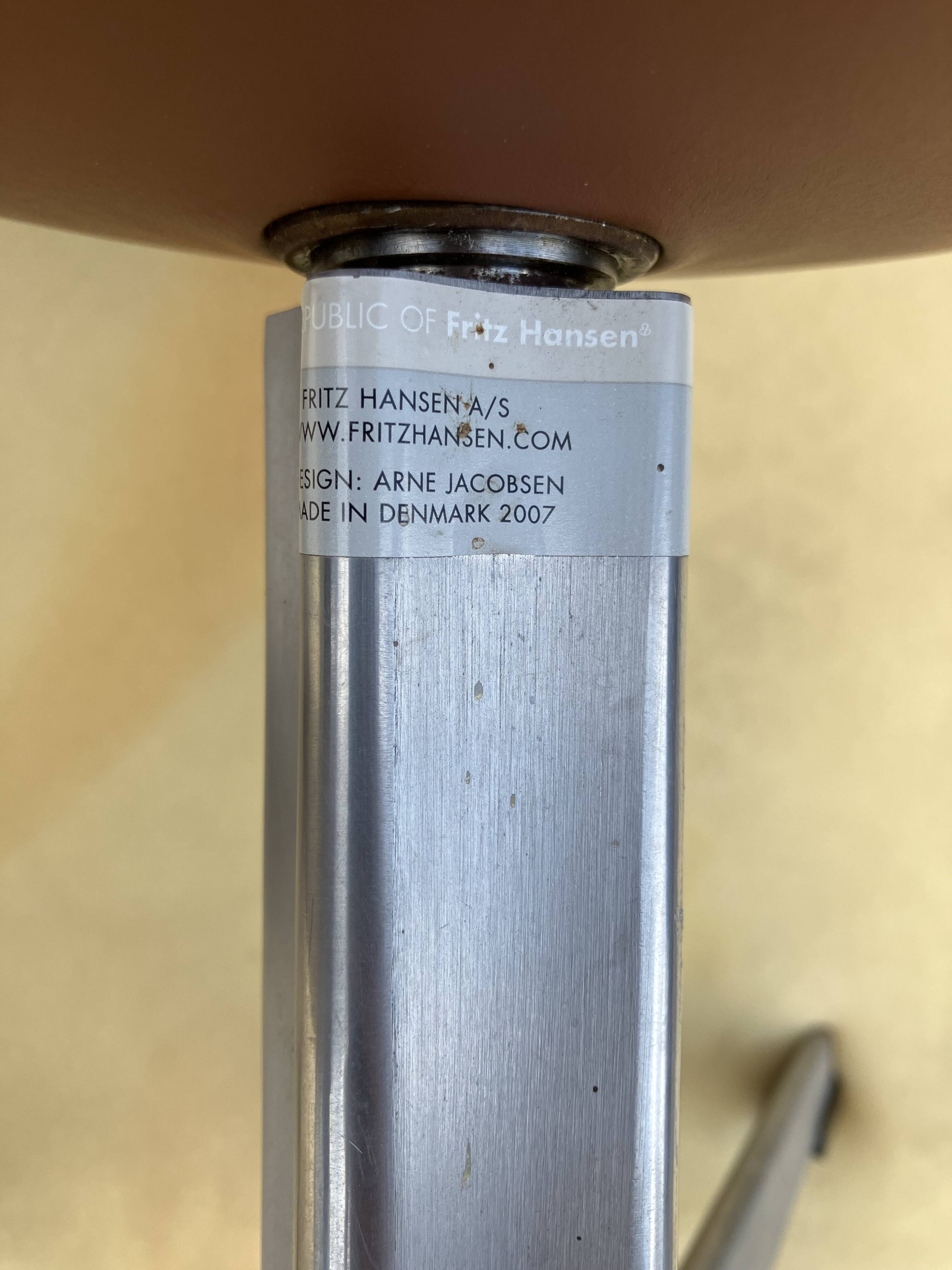 Fritz Hansen Egg Chair in Cognac leather + Ottoman!