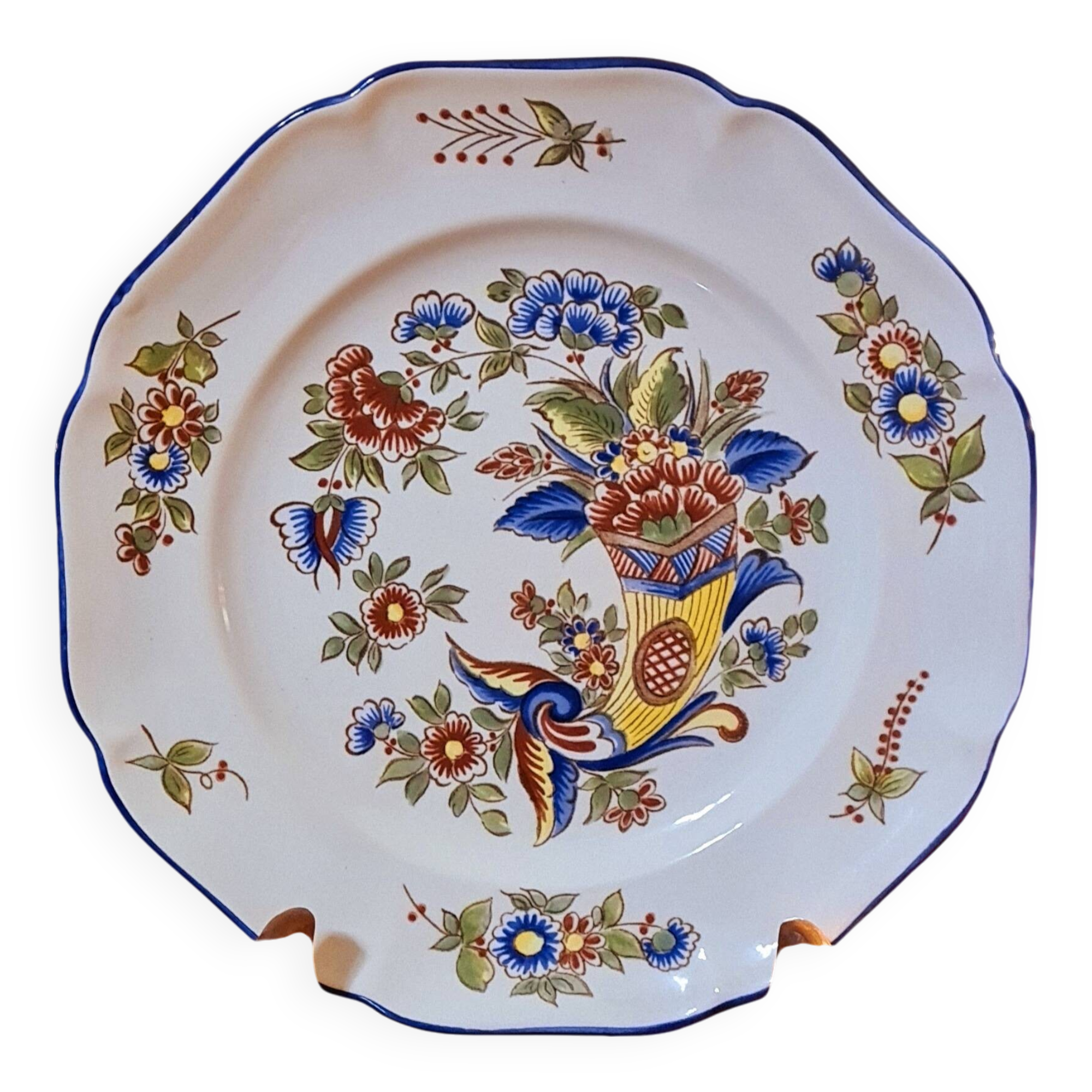 Signed St Clément earthenware dish