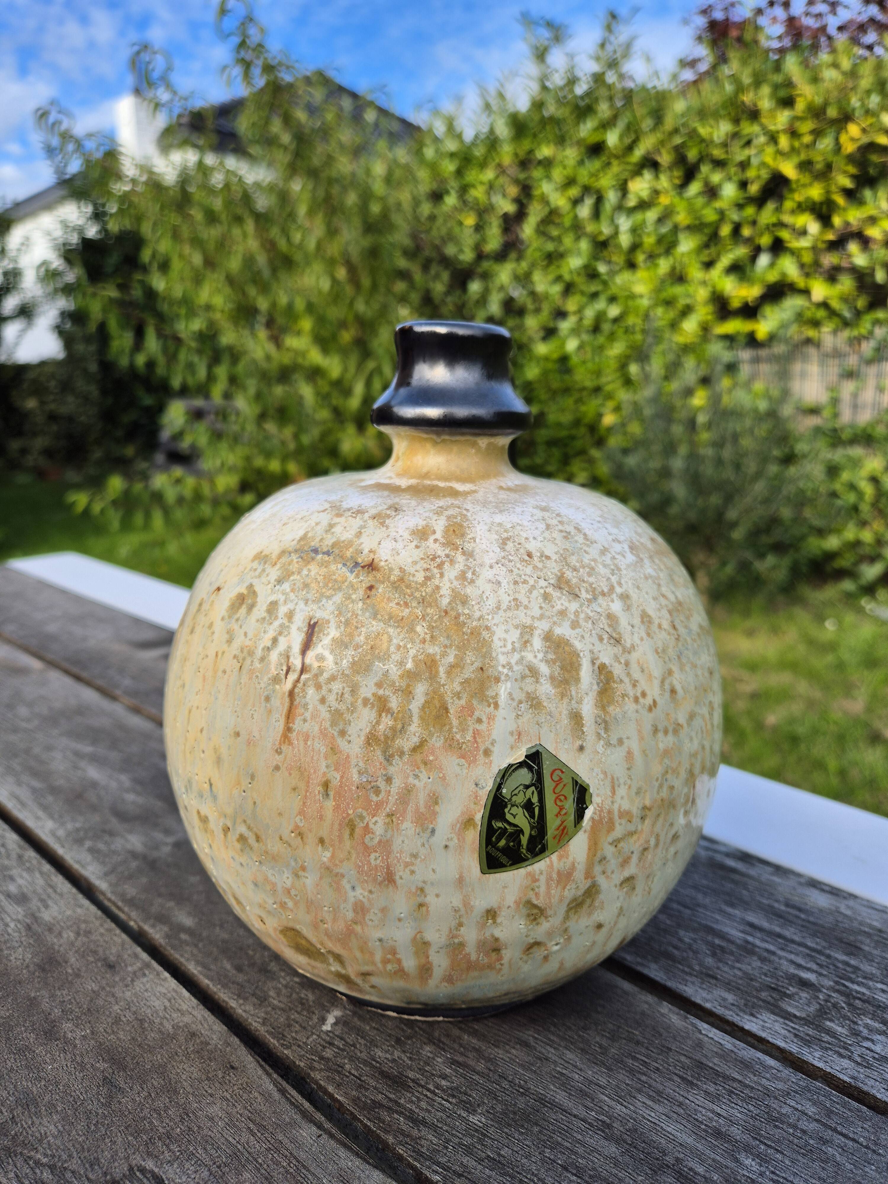 Ceramic stoneware signed Guérin