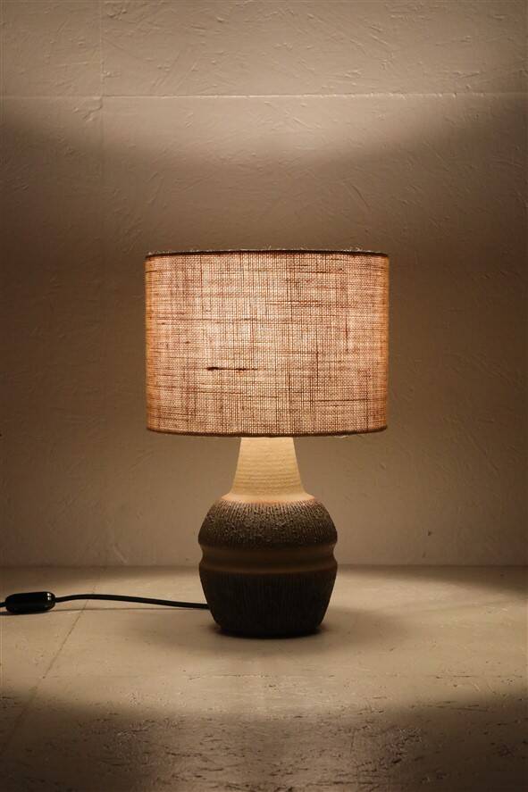 Handmade Søholm / Einar Johansen ceramic table lamp with jute lampshade / Mid-century Danish modern design / 1960s / 1970s