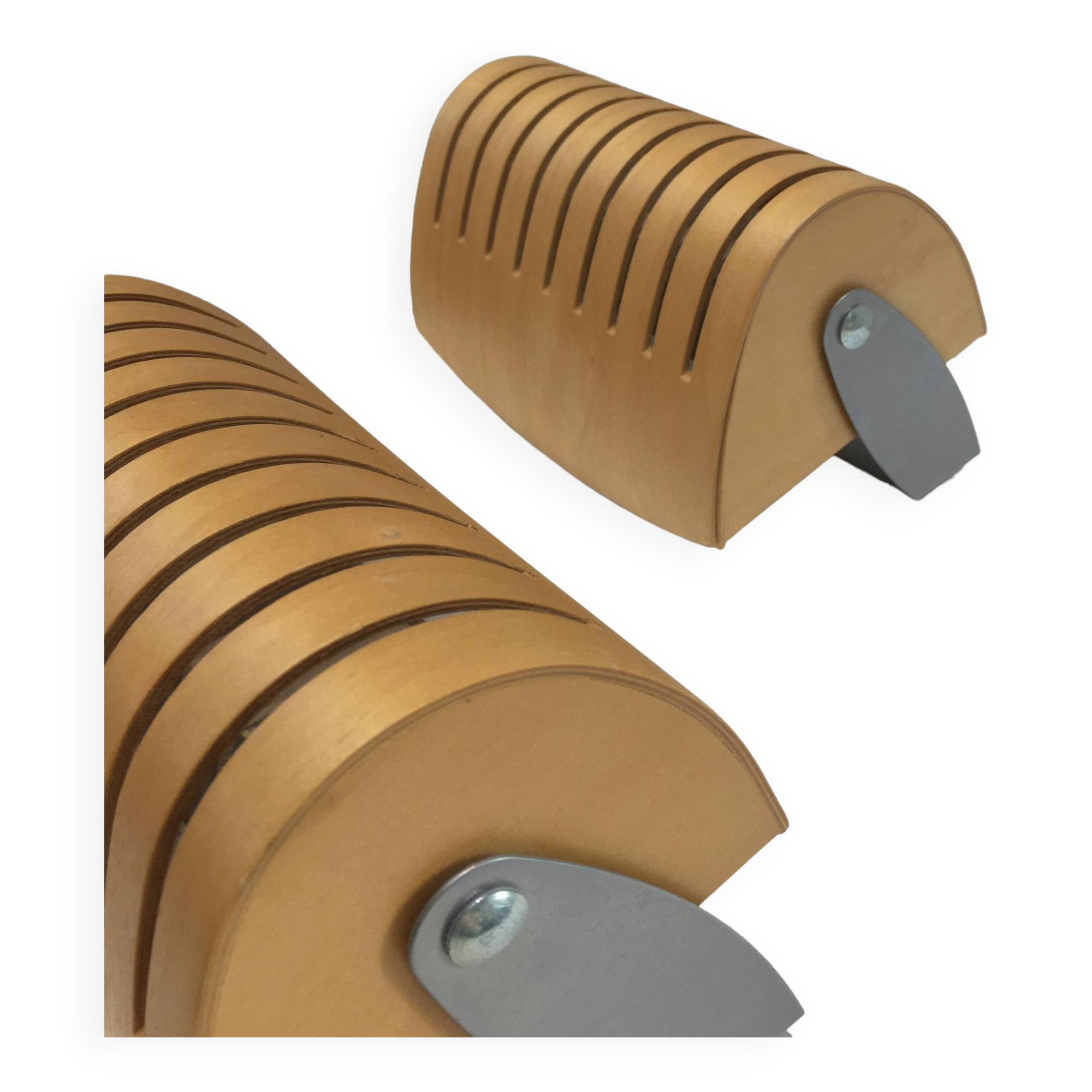 Pair of vintage 90s wall lights in curved wood