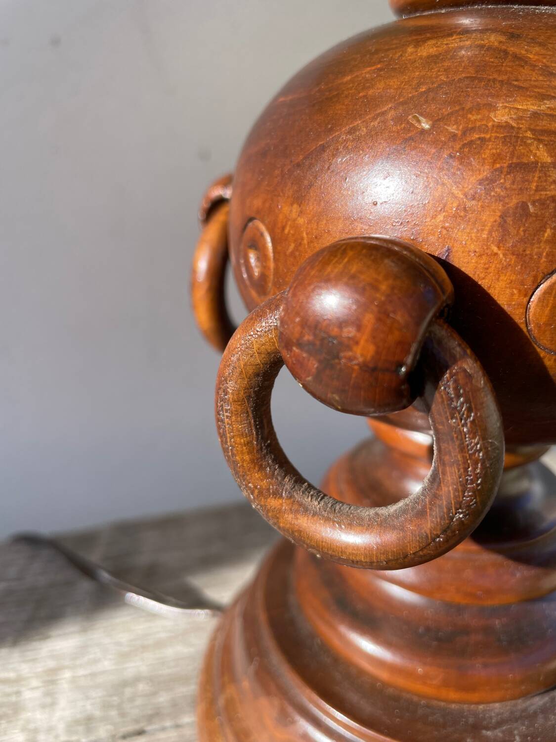 Turned wood lamp with rings