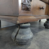 Kussenkast rosewood wardrobe from the late 17th century