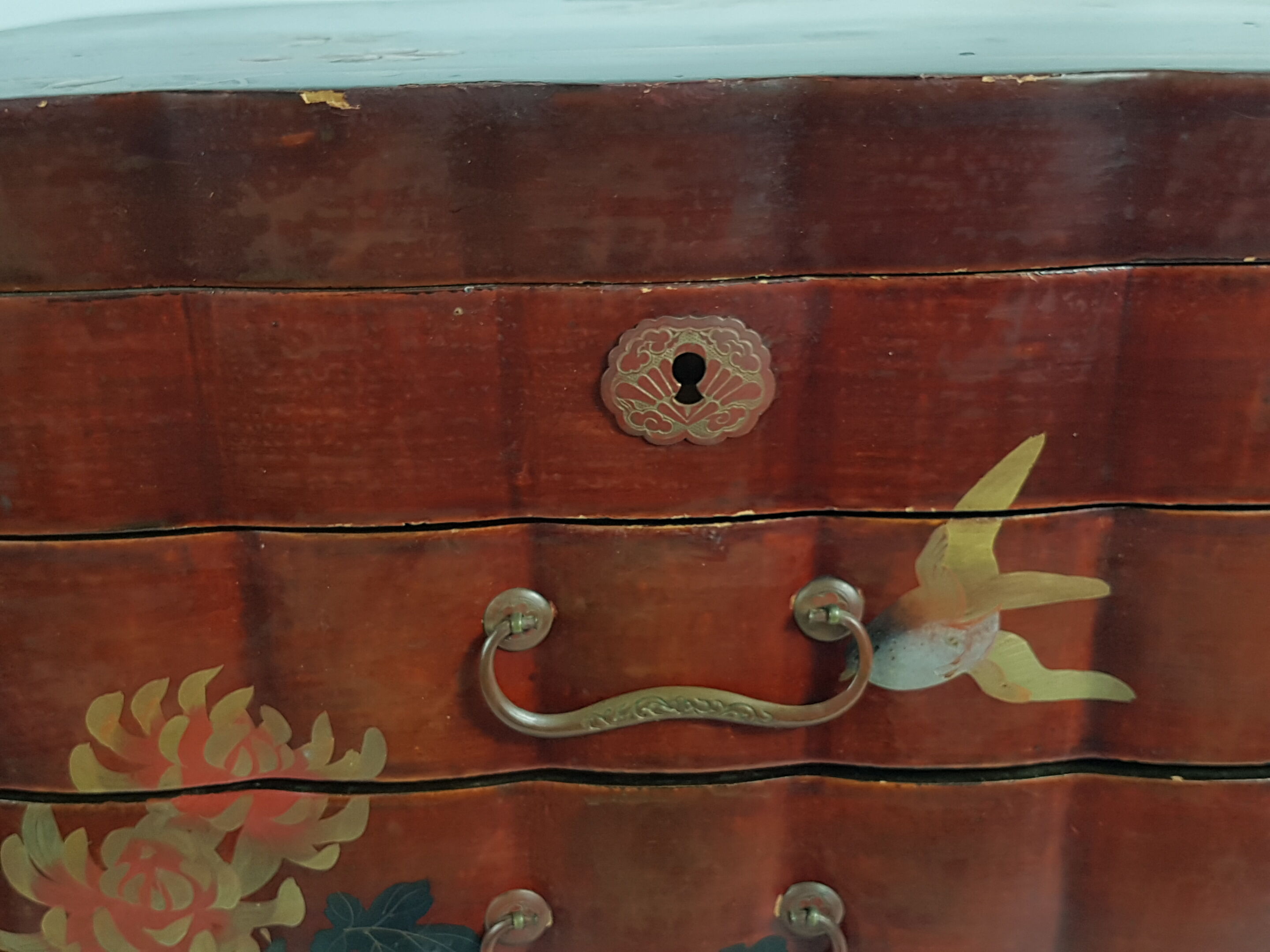Sewing box or lacquered wood storage Japan early XX