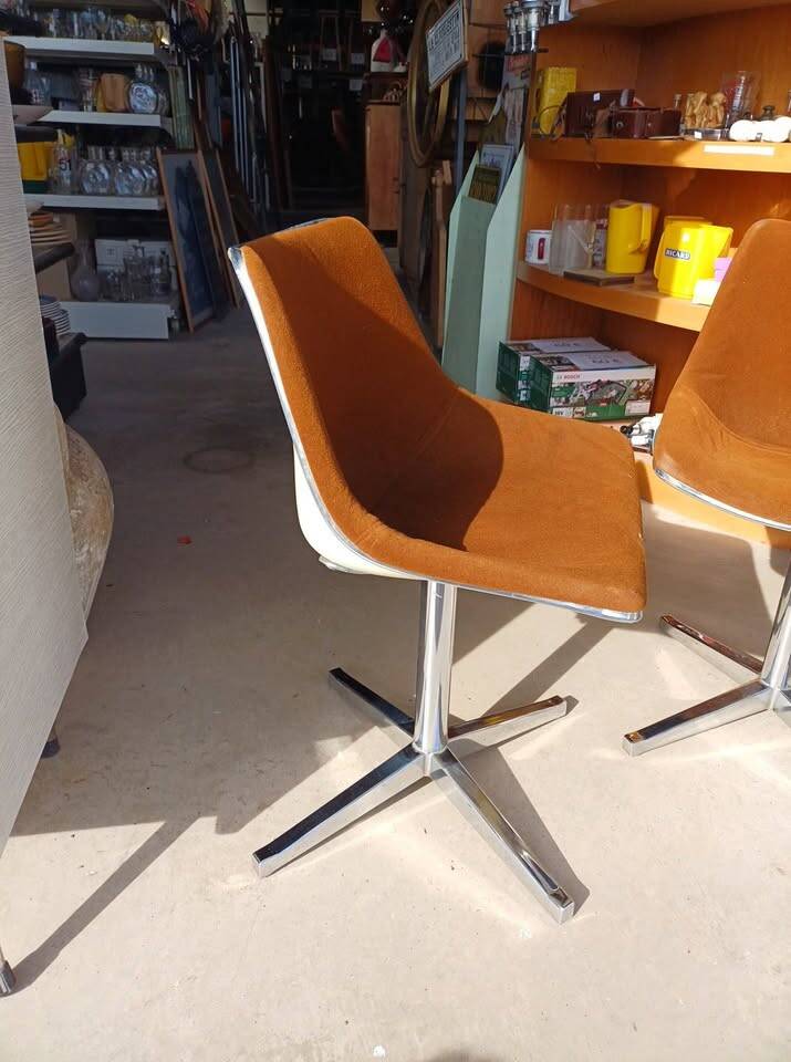 Rare pair of chairs lafargue - 70's design