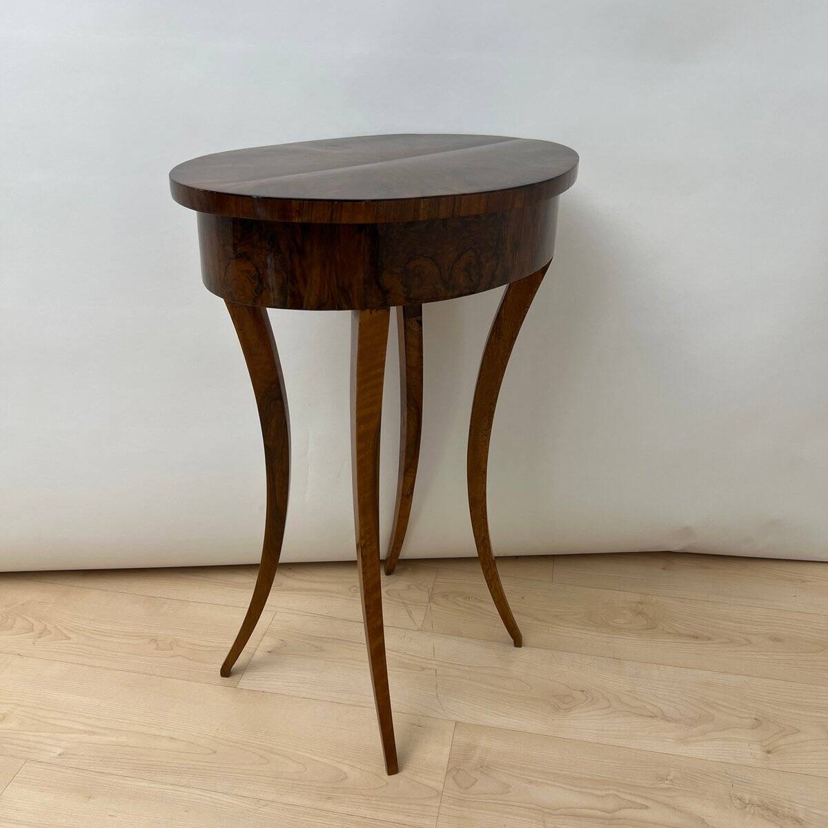 Oval Biedermeier Side Table with Drawer in Walnut Veneer, South Germany, 1820